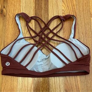 Lululemon sports bra